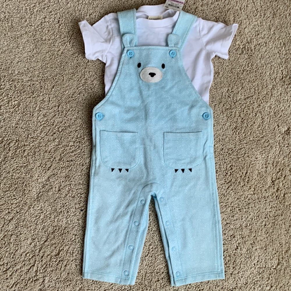 NWT 6-9 M Babyย bearโ lightโblueโoverallโbibsโ2โpieceโoutfit